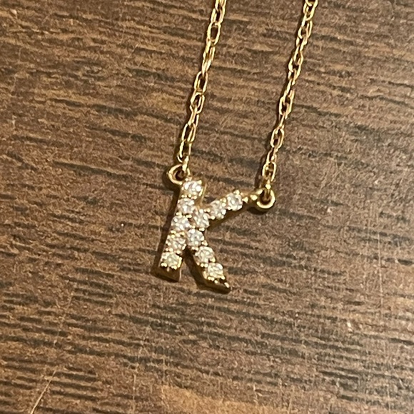 Jennifer Zeuner Gigi 14K Gold “K” Initial Necklace - Picture 8 of 9